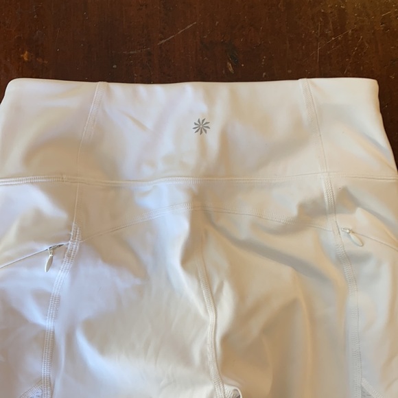 Athleta Mesh Contender Capri size Small Tall - Picture 9 of 12